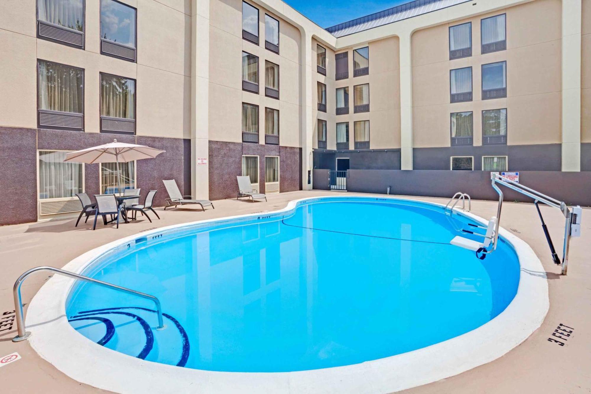Wyndham Garden Airport Southeast Charlotte