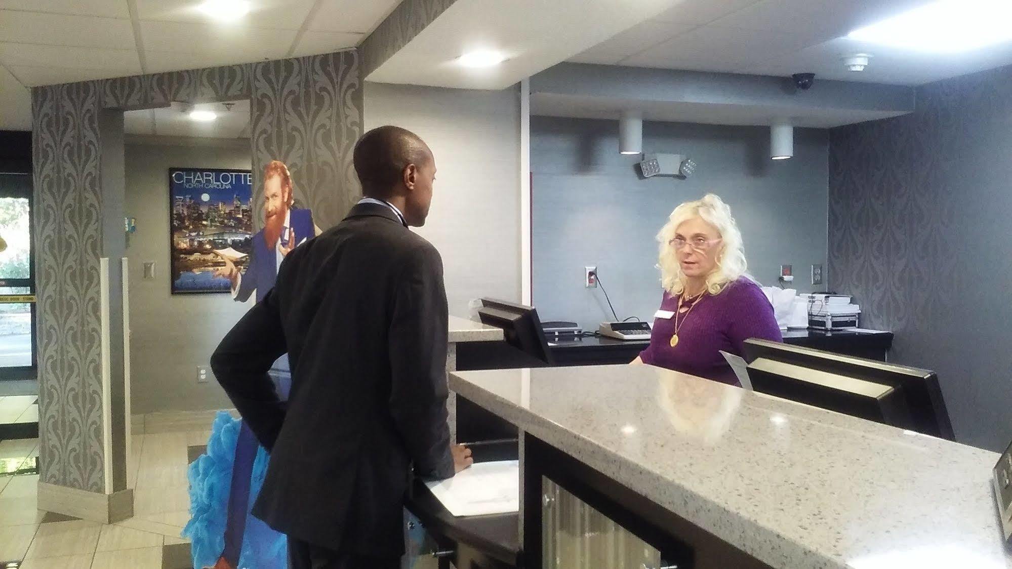 Hotel Wyndham Garden Airport Southeast Charlotte