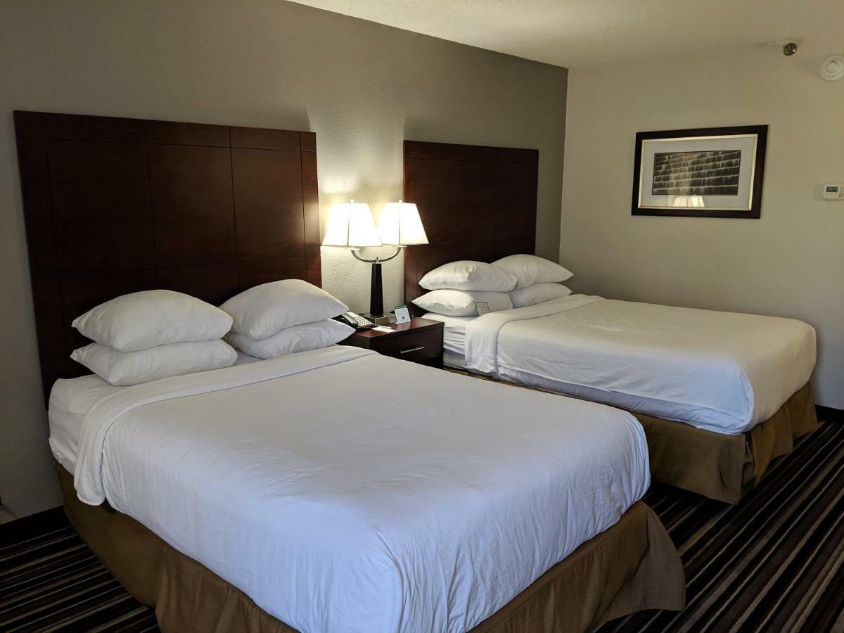 Wyndham Garden Airport Southeast Charlotte